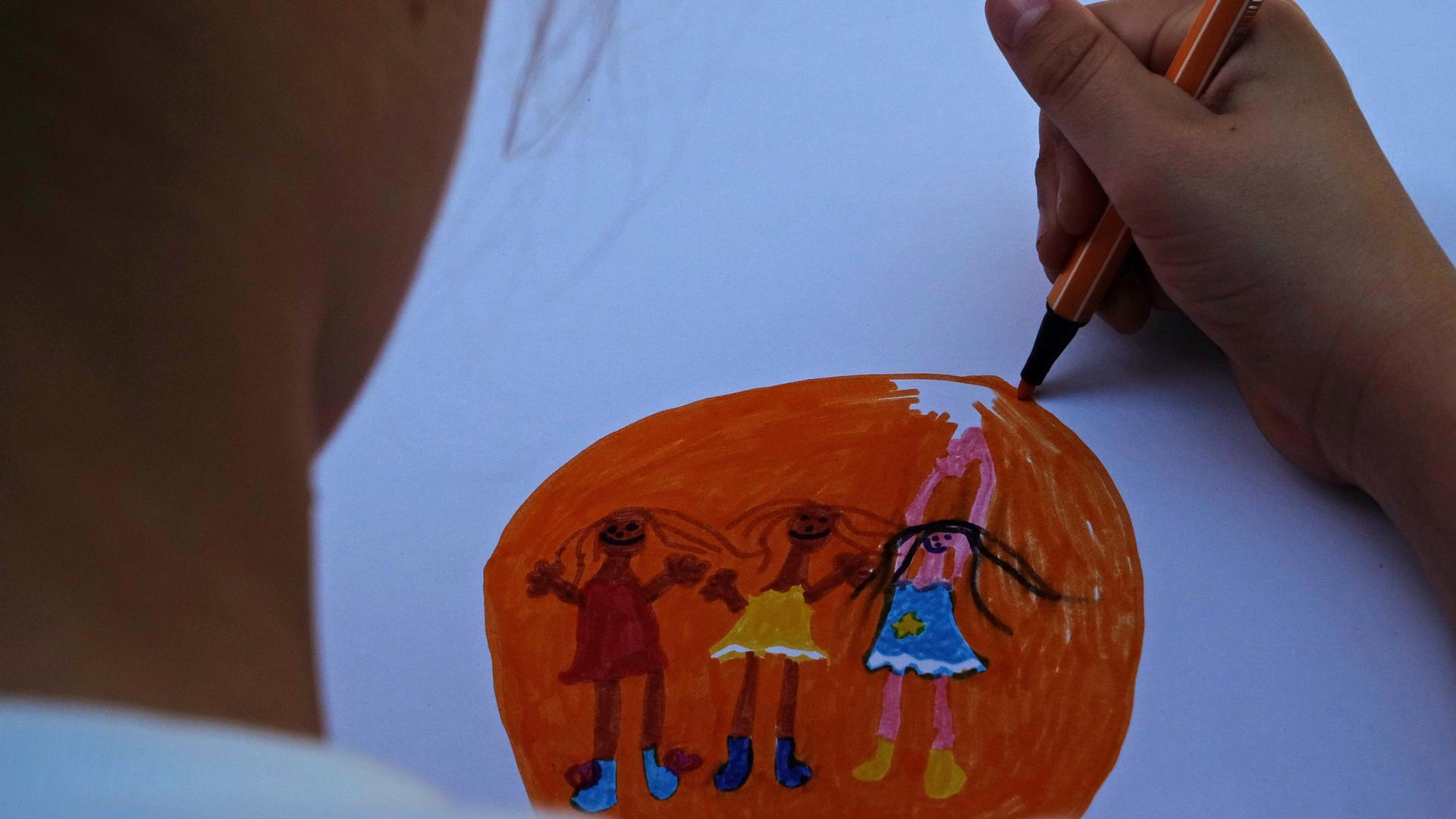 Kindertekening van inclusieve samenleving
